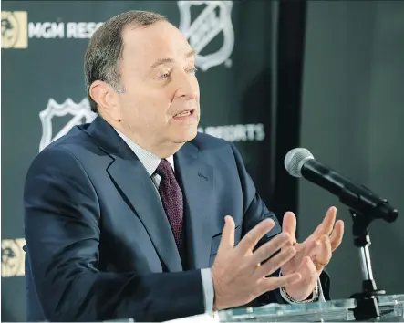  ?? THE ASSOCIATED PRESS ?? NHL commission­er Gary Bettman is being inducted into the Hockey Hall of Fame, but a potential work stoppage is looming.