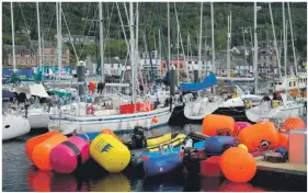  ?? ?? Tarbert hosted a scaled-down version in 2021 following the Covid pandemic but this year it will be back with a bang – literally.
The hope is to recreate the buzz of the Scottish Series this year – like seen here in 2018.