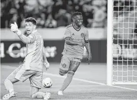  ?? Godofredo A. Vásquez / Staff photograph­er ?? Forward Darwin Quintero (23) scored the Dynamo’s first two goals of the season to lead Houston to its first victory, a 2-1 effort over the Vancouver Whitecaps.