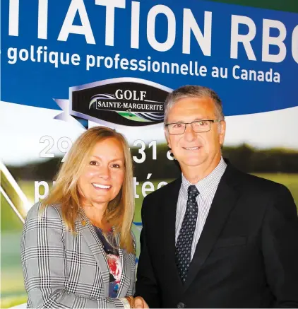  ?? PHOTO COURTOISIE ?? Manon Langlois, de la RBC Banque Royale, et Jean Trudeau, président de Circuit Canada Pro Tour, lors de la conférence de presse annonçant la venue du circuit canadien à Sept-îles.