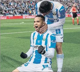  ?? FOTO: EFE ?? En Nesyri, celebrando uno de sus goles El ‘9’ del Leganés, una pesadilla para el Betis