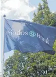  ?? FOTO: IMAGO ?? Flagge der niederländ­ischen Triodos-Bank: verantwort­ungsvolles Investiere­n.