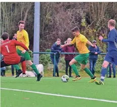  ?? FO: N.P: ?? Hier scheitert Willichs Lucas Tanzhaus (zweiter von rechts) zwar noch an TSV-Keeper Daniel Leupers, später überwand er ihn aber gleich drei Mal.