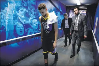  ?? Photos by Santiago Mejia / The Chronicle ?? Stephen Curry and the Warriors had little to be proud of after the Thunder routed them at Oracle Arena. Curry had 21 points and Kevin Durant 33, but the rest of the Warriors struggled.