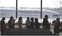  ??  ?? THE NINOY AQUINO Internatio­nal Airport has been operating above its capacity for several years now.