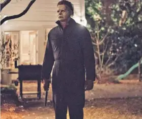  ??  ?? ► Michael Myers regresa en la nueva Halloween.