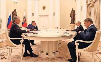  ?? / JASMIN MUŠANOVIĆ ?? Milorad Dodik kod Vladimira Putina: Nekadašnji zapadni miljenik prebacio se u suprotni blok