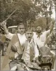  ?? SAMIR JANA/HT PHOTO ?? A Ramnavami procession in Kolkata, April 5, 2017