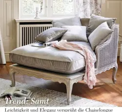  ??  ?? Trend: Samt
Leichtigke­it und Eleganz versprüht die Chaiselong­ue ‘Dronne’; 1.498 Euro. Von Loberon, www.loberon.de