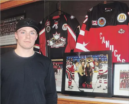  ?? BERND FRANKE THE ST. CATHARINES STANDARD ?? Niagara Falls native Matthew Thorpe, 20, is back playing hockey in his hometown after competing in the Quebec Major Junior Hockey League.
