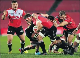  ?? Picture: GALLO IMAGES ?? FORCE: The Lions’ Jaco Kriel scores a try against Southern Kings on Friday