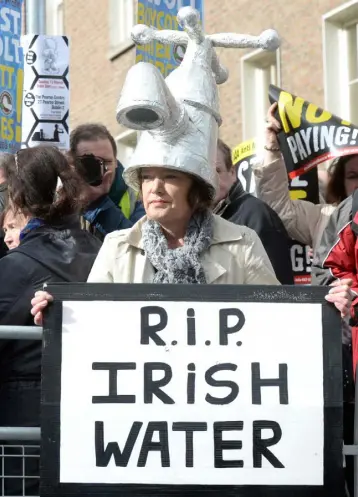  ??  ?? DEMONSTRAT­ION: The decision on whether or not to retain water charges will be the most contentiou­s this Oireachtas will take. Photo: Justin Farrelly.