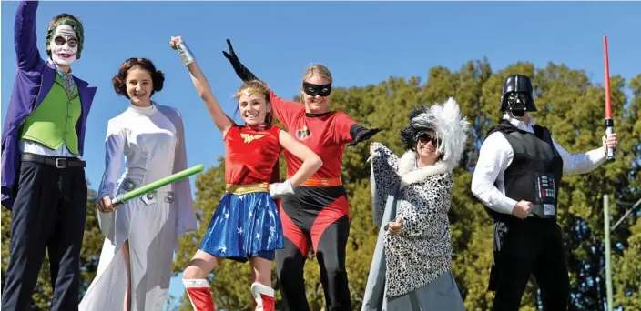  ?? PHOTO: KEVIN FARMER ?? HEROES AND VILLAINS: Ready for the Toowoomba Hospital Foundation’s Heroes and Villains Fun Run and Walk are staff and students of TACAPS (from left) Matthew McNamara, Hollee Gscheidle, Jade Salisbury, Toowoomba Hospital Foundation CEO Allison Kennedy,...
