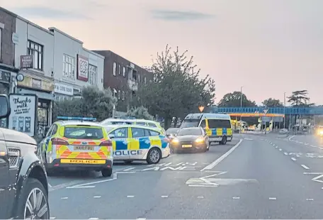 ?? Picture: David George ?? A large police presence was seen in Hilsea on Monday evening