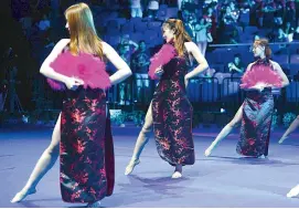  ?? — AFP ?? Dancers perform during the badminton World Championsh­ips in Nanjing, Jiangsu province in China on Sunday.