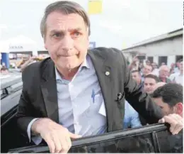  ??  ?? Bolsonaro desconcier­ta al mercado con declaracio­nes contradict­orias