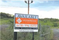  ?? STAFF PHOTO BY DAVE FLESSNER ?? Walmart is abandoning plans to build a superstore on Highway 58. Walmart said the decision was made to focus on investing in existing stores.