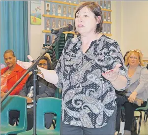  ?? $"1& #3&50/ 1045 1)050 ?? Cindy Binns speaks to the Cape Breton-Victoria Regional School Board during a public meeting at Sherwood Park Education Centre in Sydney on Monday.