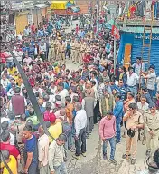  ?? HT PHOTO ?? Hundreds of people staged a protest against the Muslim community in Purola town on Monday.