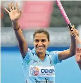  ??  ?? India played out a 1-1 draw with USA to keep their quarterfin­al hopes alive in the Women’s Hockey World Cup.