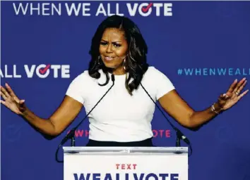  ?? AP ?? Joe Biden würde am liebsten mit Michelle Obama (Bild: 2018) ins Präsidents­chaftsrenn­en gehen.