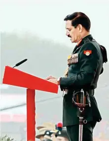  ??  ?? Outgoing COAS General Dalbir Singh addressing on the occasion of 68th Army Day (Jan 15, 2016)