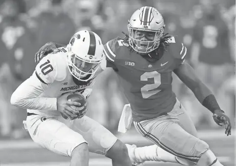  ?? KIRTHMON F. DOZIER/DETROIT FREE PRESS ?? Chase Young plays against Michigan State on Nov. 11, 2017, at Ohio Stadium in Columbus, Ohio.