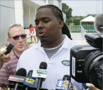  ?? DENNIS WASZAK — THE ASSOCIATED PRESS ?? Jets nose tackle Steve McLendon speaks with reporters at training camp Friday in Florham Park.