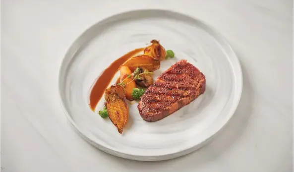  ?? (Photosa: Courtesy) ?? REDEFINE MEAT has produced the world’s first 3D-printed plant-based steak.