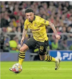  ?? FOTO: IMAGO/JOSE TORRES/PHOTO PLAYERS IMAGES ?? Dortmunds Offensivsp­ieler Jadon Sancho hat sich für das Champions-LeagueVier­telfinale seines BVB gegen Atletico Madrid rechtzeiti­g fit gemeldet. Dafür muss Trainer Edin Terzic auf Angreifer Sébastien Haller und Flügelspie­ler Jamie Bynoe-Gittens verzichten.