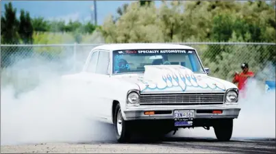  ?? SUSANNAH CACHOLA/Special to the Herald ?? Michael (Bucky) Stewart of Langley is making a habit of dragging home the trophy from WCRA’s events at the Osoyoos Airport.