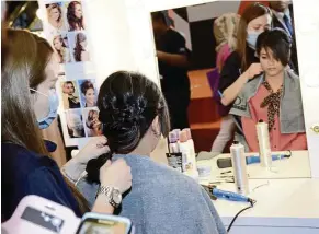  ??  ?? Customers can get a free makeover ticket with a minimum purchase of rM50 in participat­ing Guardian stores which entitles them to a makeover ( face and hair) and photograph­y session.