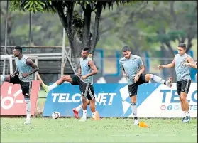  ?? Foto:
Archivo / EXTRA ?? Para este enfrentami­ento harán de local en el estadio Reales Tamarindos de Portoviejo.