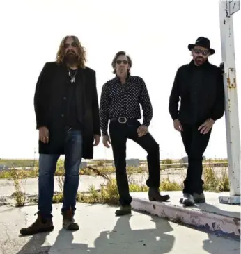  ?? MARK MARYANOVIC­H/SPECIAL TO THE STAR ?? Blackie and the Rodeo Kings features Tom Wilson, left, Stephen Fearing and Toronto-born Colin Linden.