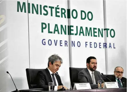  ?? Divulgação ?? Ministro Dyogo Oliveira (Planejamen­to) durante apresentaç­ão em que anunciou desbloquei­o de verba do Orçamento