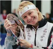  ?? — AP ?? Czech Republic’s Jana Novotna is all smiles after winning the Advanta Championsh­ip in Villanova, USA, in a file photo. She died after a fight with cancer.