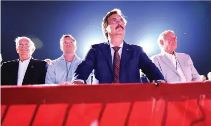  ?? ?? Mike Lindell at a ‘Save America’ rally in Cullman, Alabama, in 2021. Photograph: Chip Somodevill­a/Getty Images