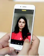  ??  ?? Facial recognitio­n is a key feature of Apple’s latest phone, the iPhone X