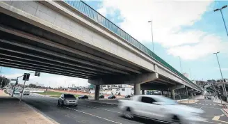  ?? FELIPE RAU/ESTADÃO ?? São Paulo. Viaduto Dr. Lino Moraes Leme é uma das obras concluídas, em março este ano