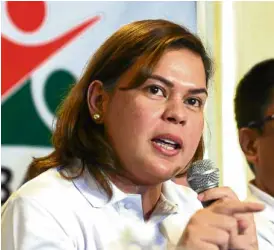  ?? —ARJOY CENIZA ?? LIKE FATHER, LIKE DAUGHTER Sara repeats her rant against Alvarez at the launch of her Hugpong ng Pagbabago on Friday.