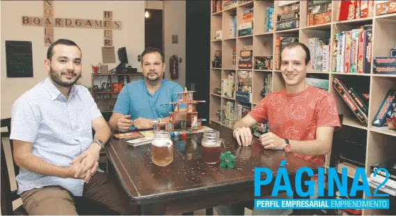  ?? “Nosotros lo pensamos y escogimos un bar, la gente en un café no se queda así tanto rato”, comentó Alejandro Quirós, uno de los propietari­os. Esteban Monge/ La República ??