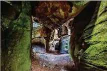  ?? BILLY BOWLING FOR THEWASHING­TON POST ?? The ChannelsNa­tural Area Preserve in southwest Virginia features slot canyons.