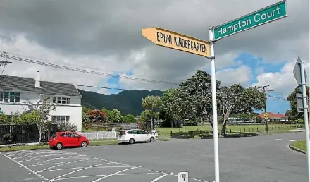  ?? NICHOLAS BOYACK/STUFF ?? Housing New Zealand is approachin­g the owners of land locked private houses in Epuni asking if they are willing to sell. HNZ plans to build up to 200 houses on vacant land in Epiuni.