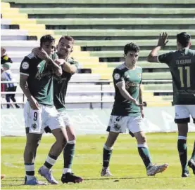  ?? @FOTOGRAFIA­MAC22 ?? La felicidad Iván Breñé (9), celebrando el gol el pasado domingo. ▷