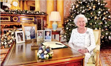  ??  ?? Last year's picture of Queen Elizabeth II delivering her Christmas message