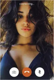  ??  ?? Camila Cabello, 20 anni, origini cubane, ex Fifth Harmony, sopra in un frame tratto dal suo Instagram e in alto in un’immagine della campagna Guess A/I 2018. La hit “Bad Things” duettata con MGK ha generato oltre 240 milioni di ascolti su Spotify.