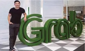  ?? BLOOMBERG PIC ?? Grab chief executive officer Anthony Tan says delivering groceries in partnershi­p with HappyFresh should help Grab hit a US$1 billion in revenue for the first time this year.