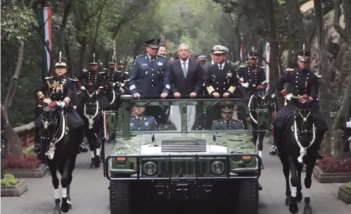  ?? CORTESÍA ?? El titular del ejecutivo en su primer acto ante las Fuerzas Armadas Mexicanas