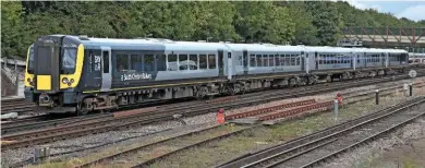  ?? MARK PIKE. ?? Having been used for the South Western Railway launch, 444040 approaches Basingstok­e on September 4, with the 1242 London Waterloo-Northam Depot. It is the first time a Class 444 has worn anything other than the now defunct SWT livery carried from new...