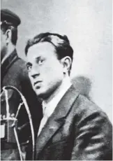  ??  ?? Judas Stern on trial in Moscow for the attempted assassinat­ion of a German diplomat, April 1932